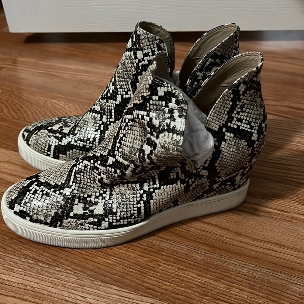 MIA Snake Print Booties